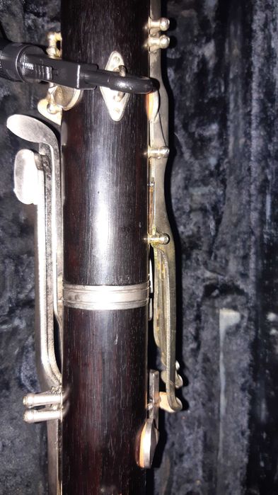 Clarinete Baixo ( madeira) Si bemol Leblanc France