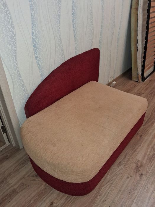 Диван дитячий б/у