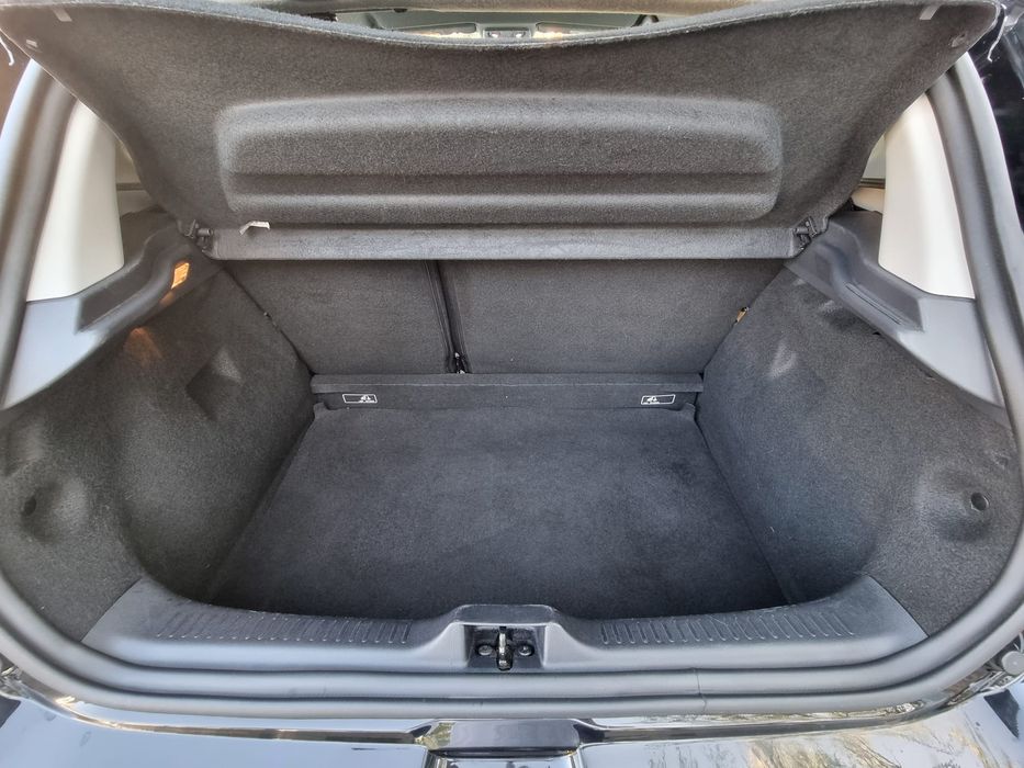 Renault Clio — fotografia 8