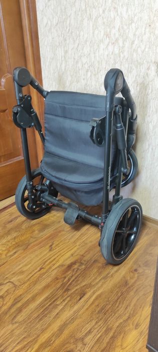 Універсальна коляска Kikka boo Amani 3в1