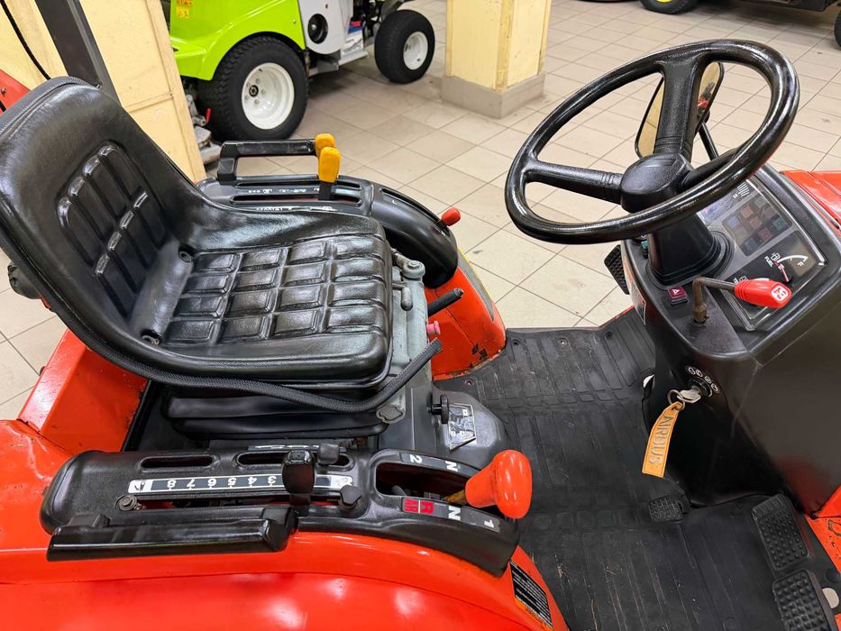 Traktorek Mini traktor Ciągnik Kubota B1710 Wspomaganie kierownicy 848 Motogodzin