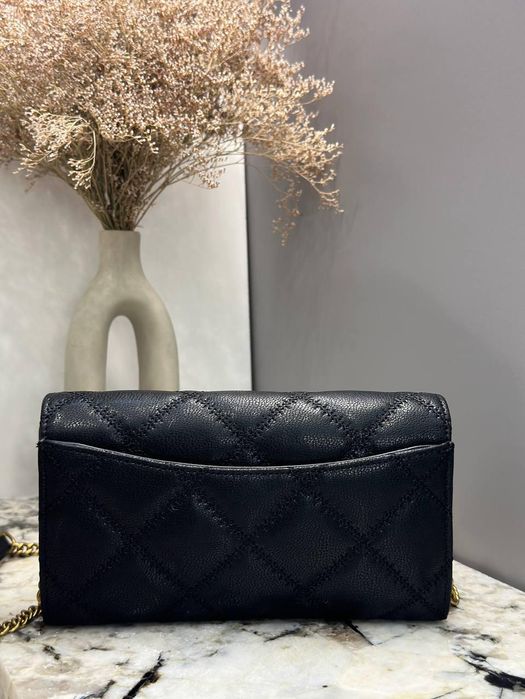 Жіноча сумка-гаманець Tory Burch Willa чорна стьобана на ланцюжку, оригінал