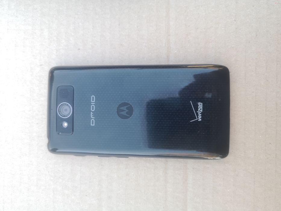 Телефон Motorola Droid Mini XT1030