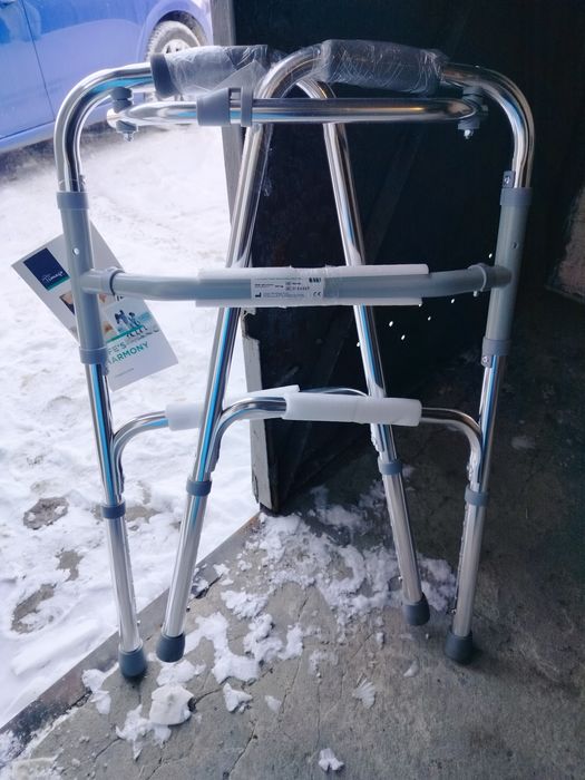 Balkonik NOWY z metkami