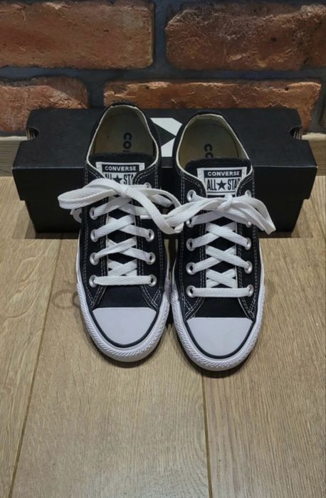 Czarne buty Converse