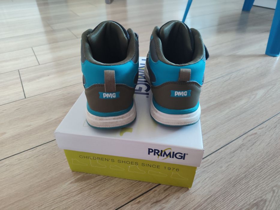 Sneakersy chłopięce Primigi 33