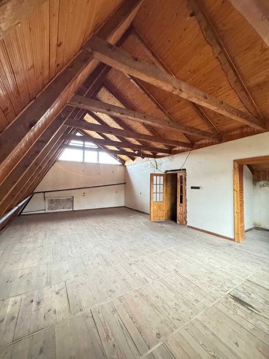 Продаж просторого Будинку у затишному с. Бірки