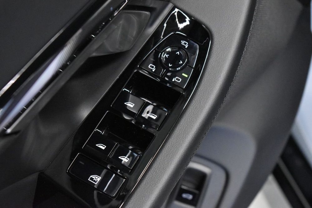 BMW Seria 5 PakM|Klimat.fotele+pam|Dost.komf|Klima4strefy|AdaptLED|Harman|Hak