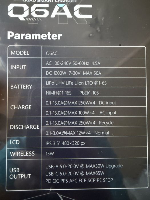 Зарядний пристрій ToolkitRC Q6AC 1000W / 4 канала / блок живлення 400W
