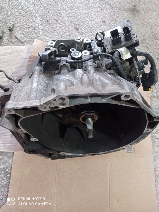 КПП автоматическая АКПП peugeot 3008 5008 2.0 1.6 e-HDI Citroen C4