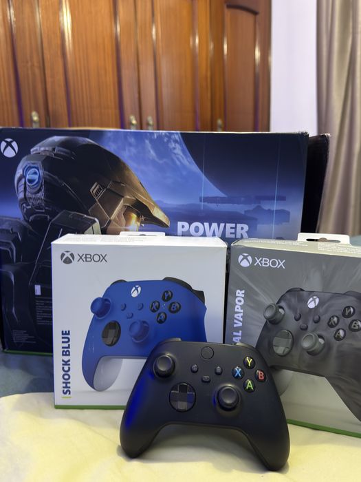 Xbox Series X + 3 comandos