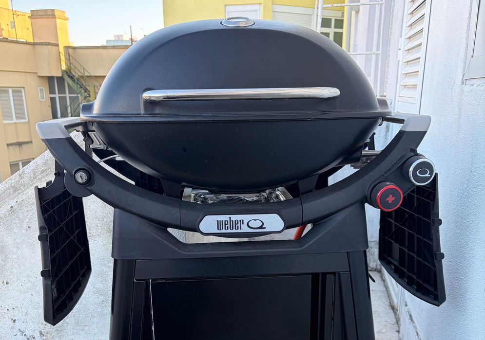 Grelhador a gás Weber Q 3200N+ com carrinho + cobertura Premium