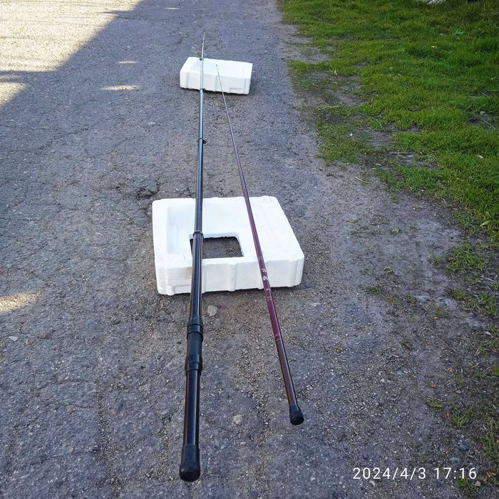 Удилище из стекловолокна и бамбука.