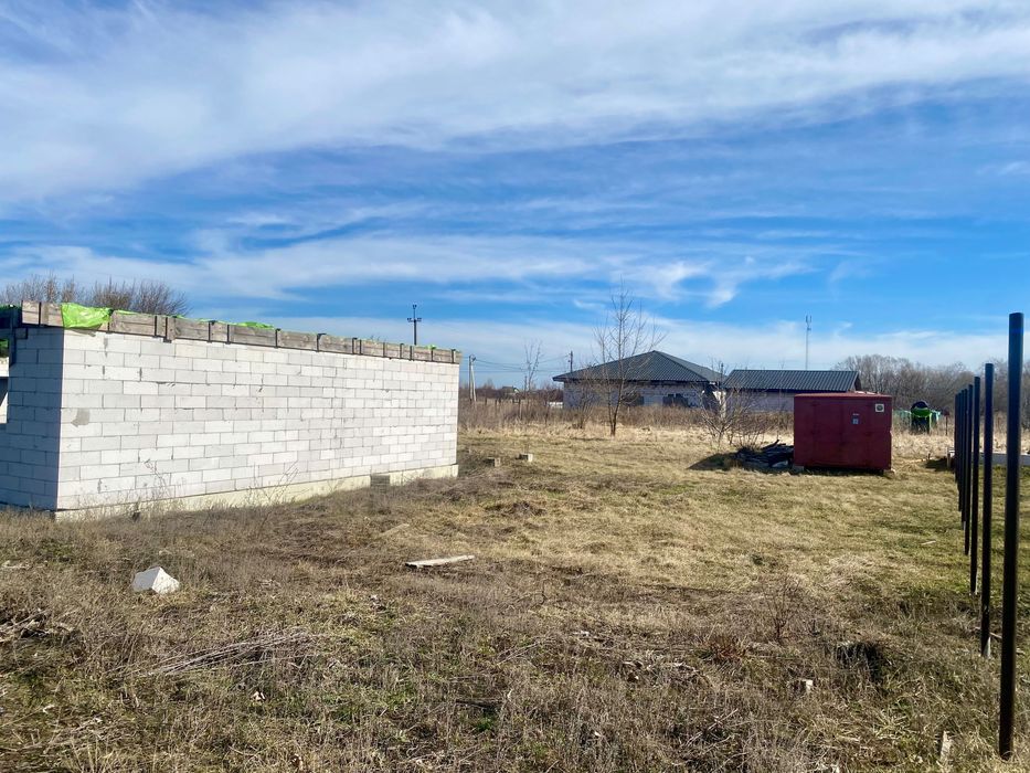 Продам недобудову 150м2+ гараж30м2, 10 соток
