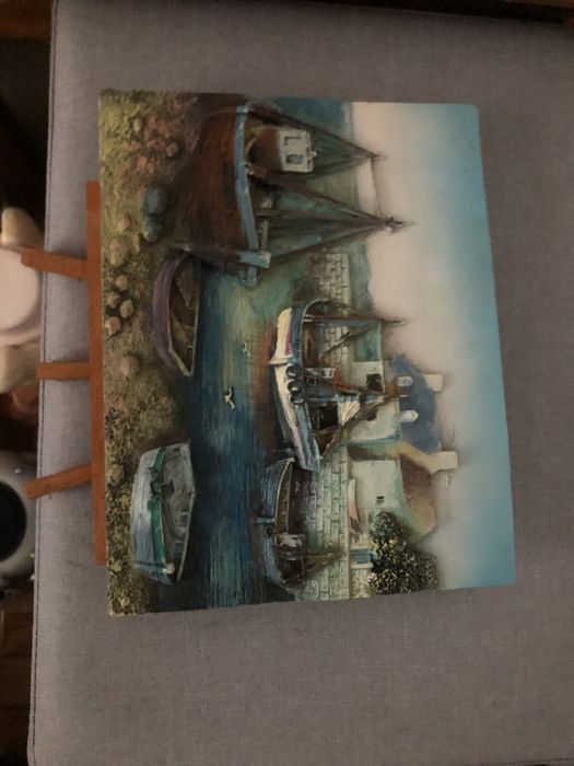 Quadro com tripe em madeira