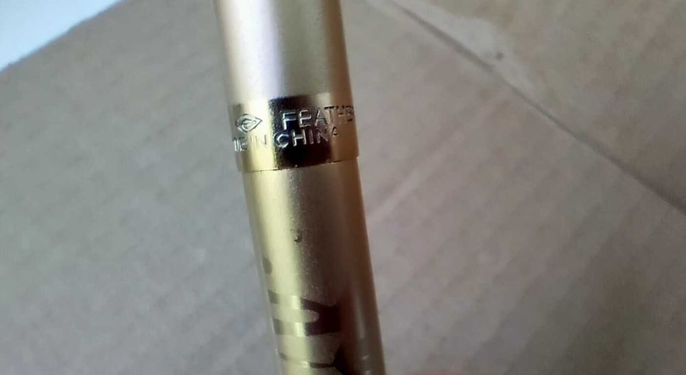 Перьевая ручка White feather 608