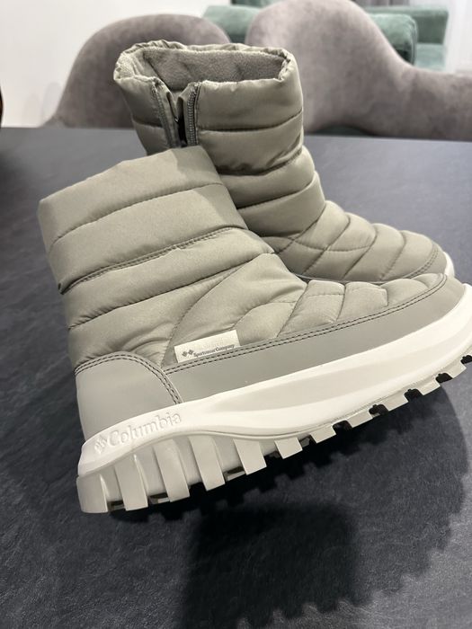 Жіночі дутики Columbia Snowtrot Mid