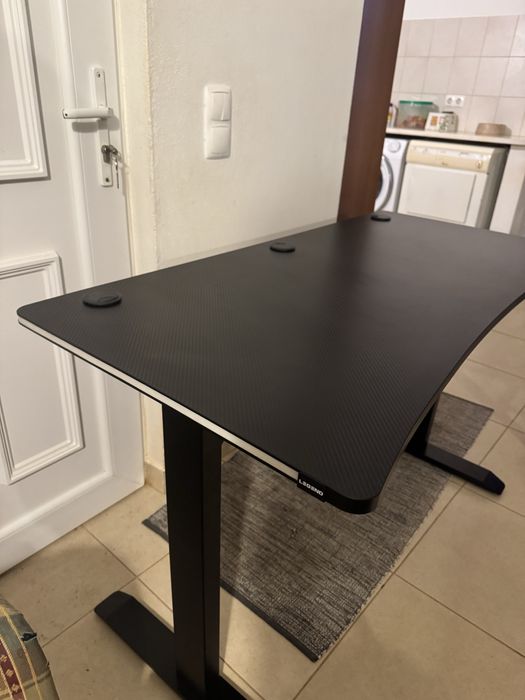 Secretária Gaming com leds JYSK