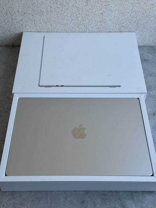 Apple Macbook Air m4 15” 16gb/256gb  ідеал