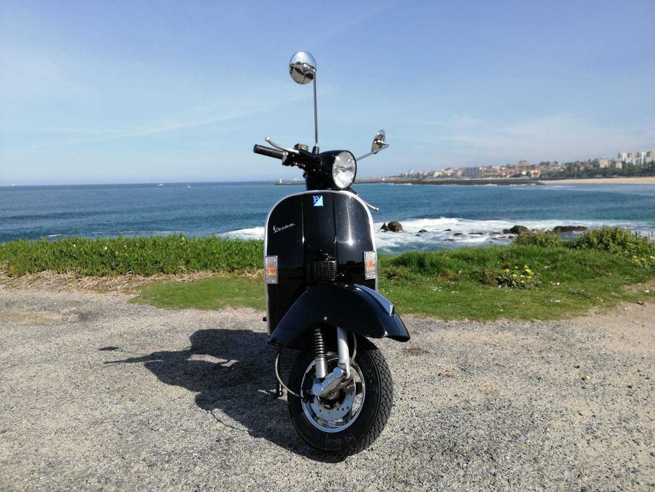 VESPA PX 125 preta