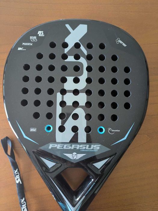 SIUX PEGASUS 1K EDIÇÃO LIMITADA, como nova