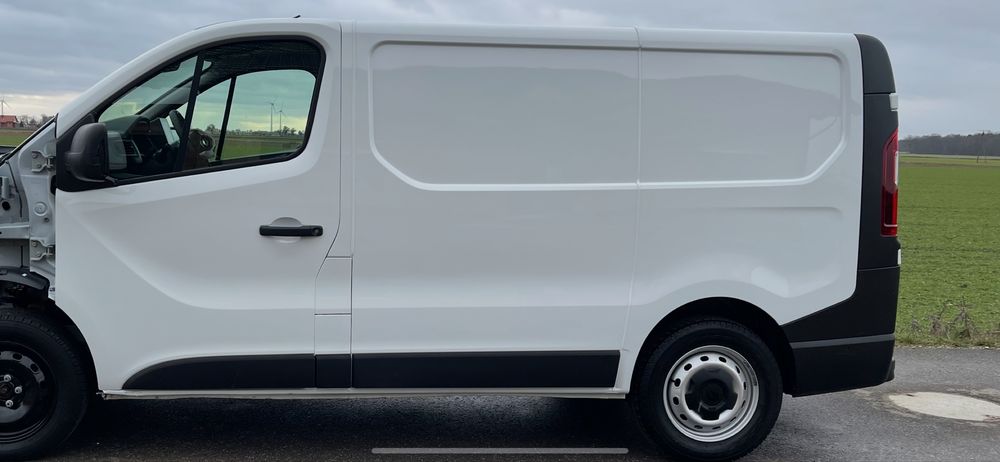 RENAULT TRAFIC III IV DV369 L1 H1 krótki ćwiartka tylna lewa lewy tył błotnik próg poszycie płat ćwiara lewa