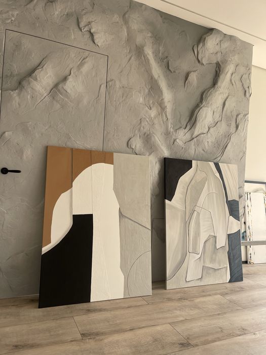 Стіна скеля, скала , художній рельеф на стіні , декоративна штукатурка