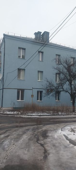 2-х комнатная квартира в центре города.Сталинка.