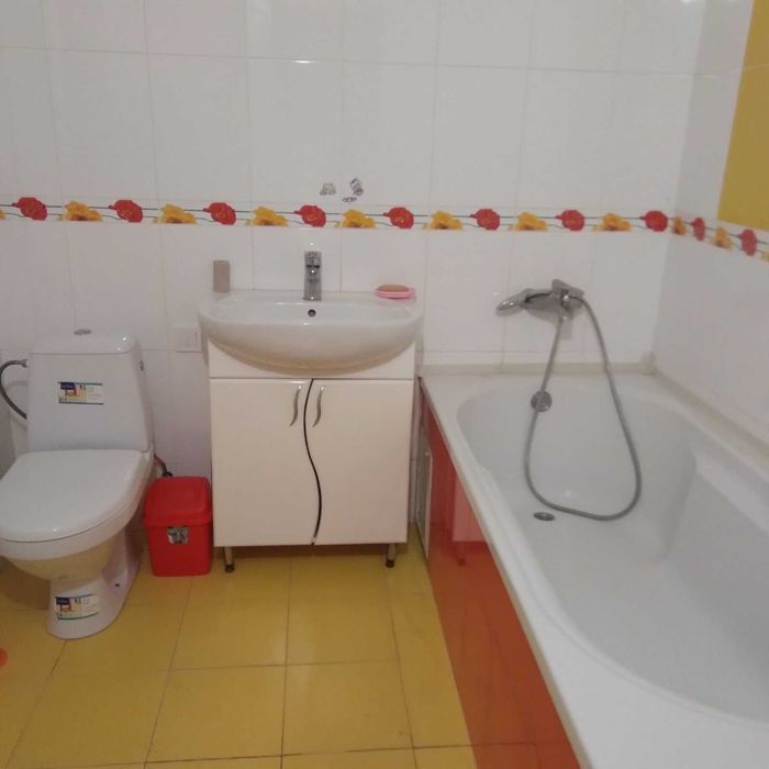 Квартира варианты почасово  посуточно  ЦЕНТР цена договорная