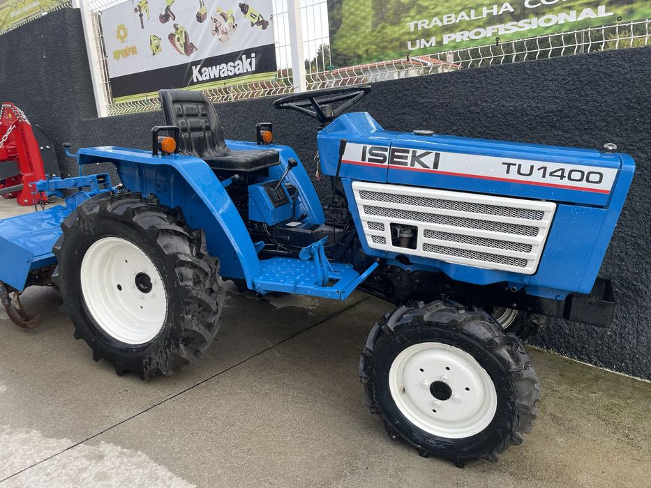 Trator ISEKI TU 1400 com tração