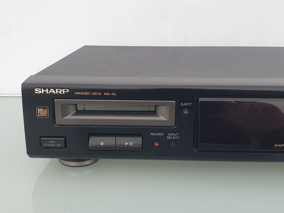 Odtwarzacz minidisc Sharp MD-R2