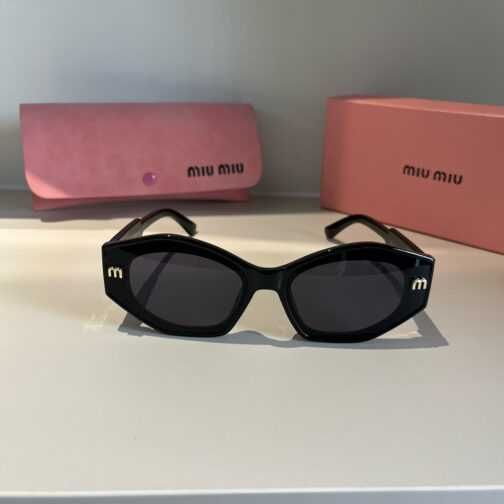 Miu Okulary słoneczne 19.28