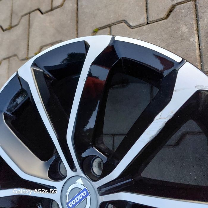 Komplet felg aluminiowy Volvo V60  7Jx17 et40.5  31471310