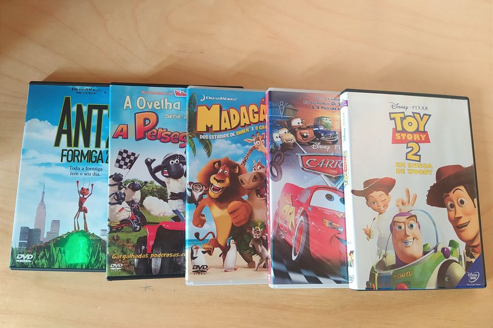 Lote 4 filmes dvd crianças