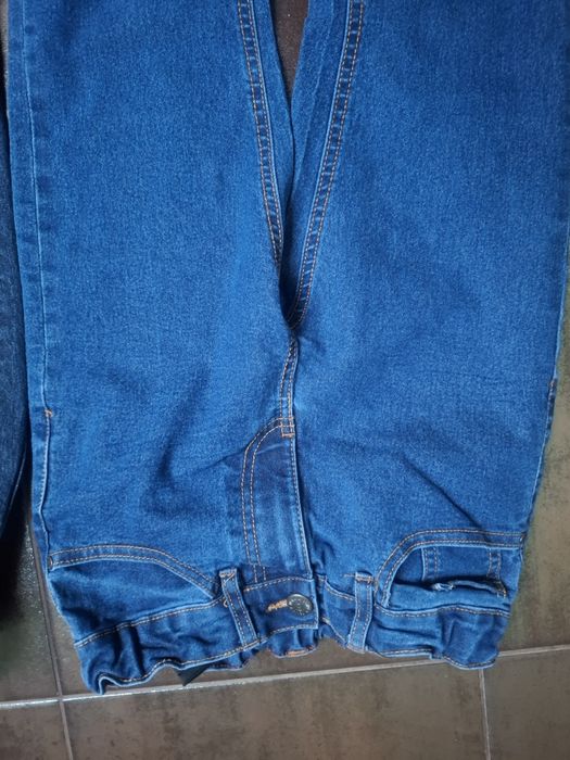 Spodnie jeansy dla szczupłego chlopca