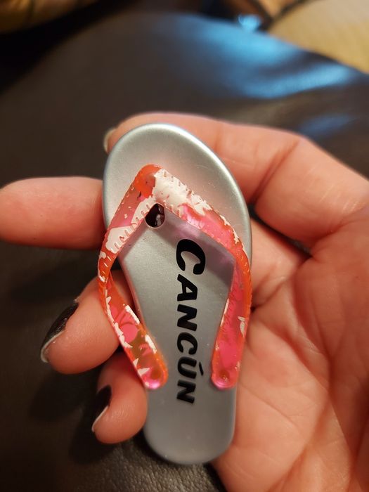 Isqueiro "Chinelo de Cancún" para coleccionadores.