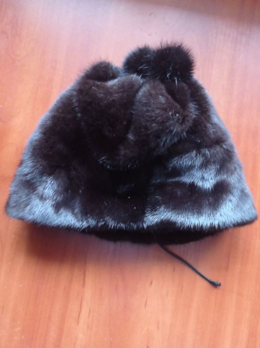 Шапка норкова жіноча