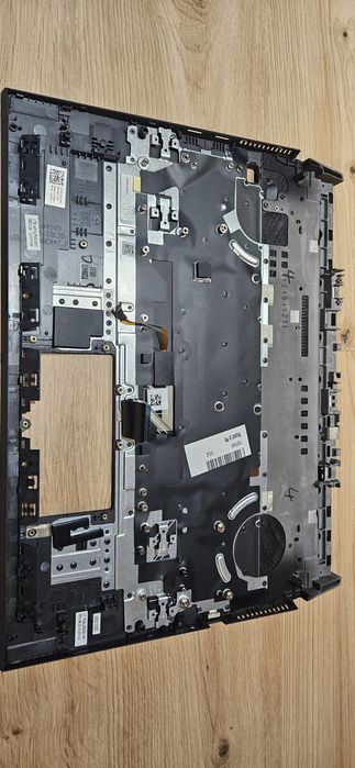 Palmrest DELL G15 - 5520 - białe podświetlenie QWERTY