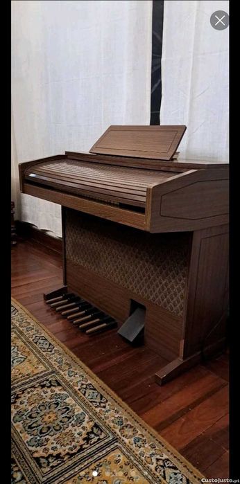 Órgão CRB Elettronica Ancona