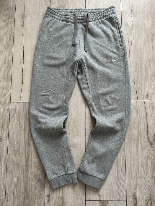 Спортивні штани nike