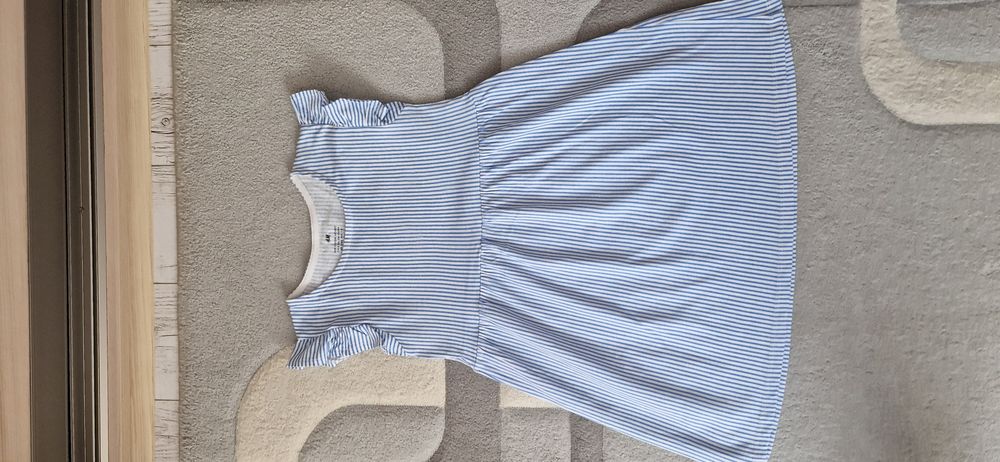 Sukienka dziewczęca