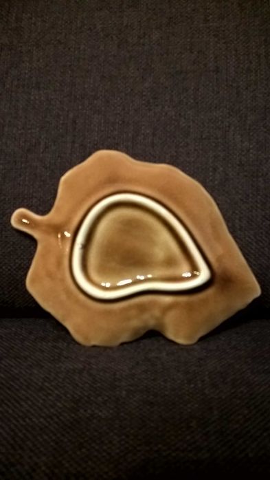 podstawek liść dł. ok. 16,5 cm PRL