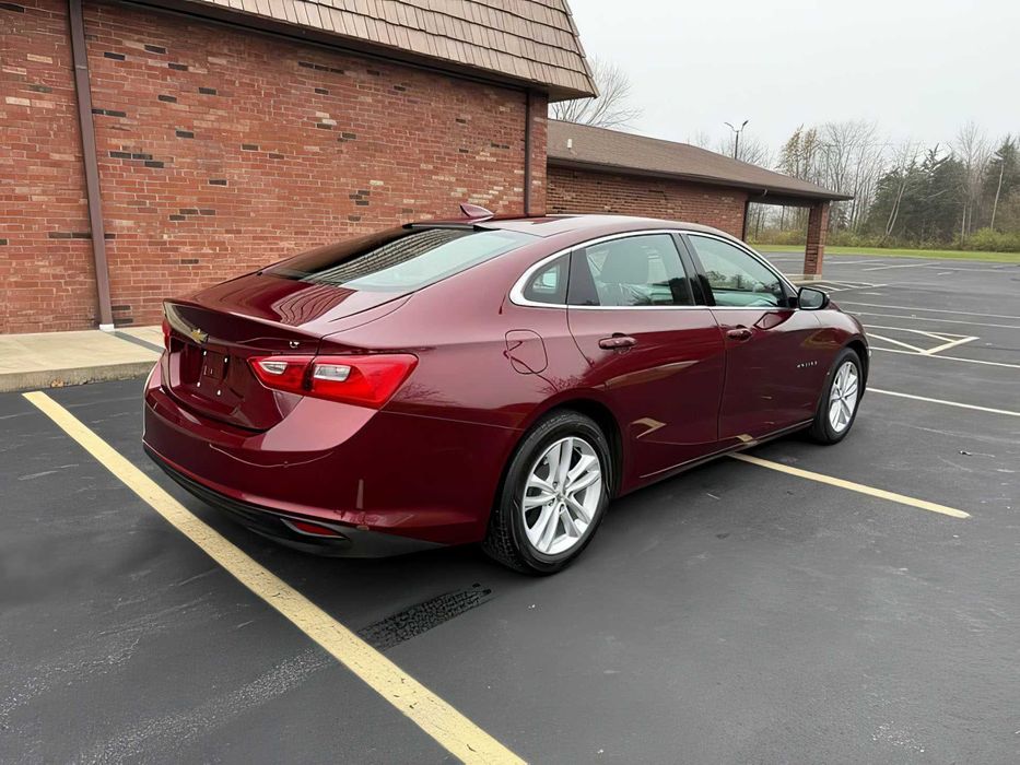 Chevrolet Malibu      2016