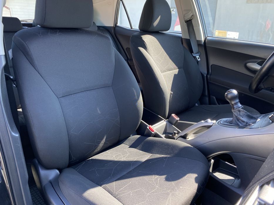 Toyota Auris 1.4 przebieg 149tys kamera alusy zadbany
