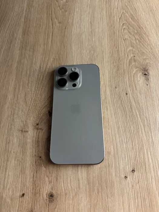 Apple iPhone 16 Pro Max 256GB / stan idealny / Bat. 95%