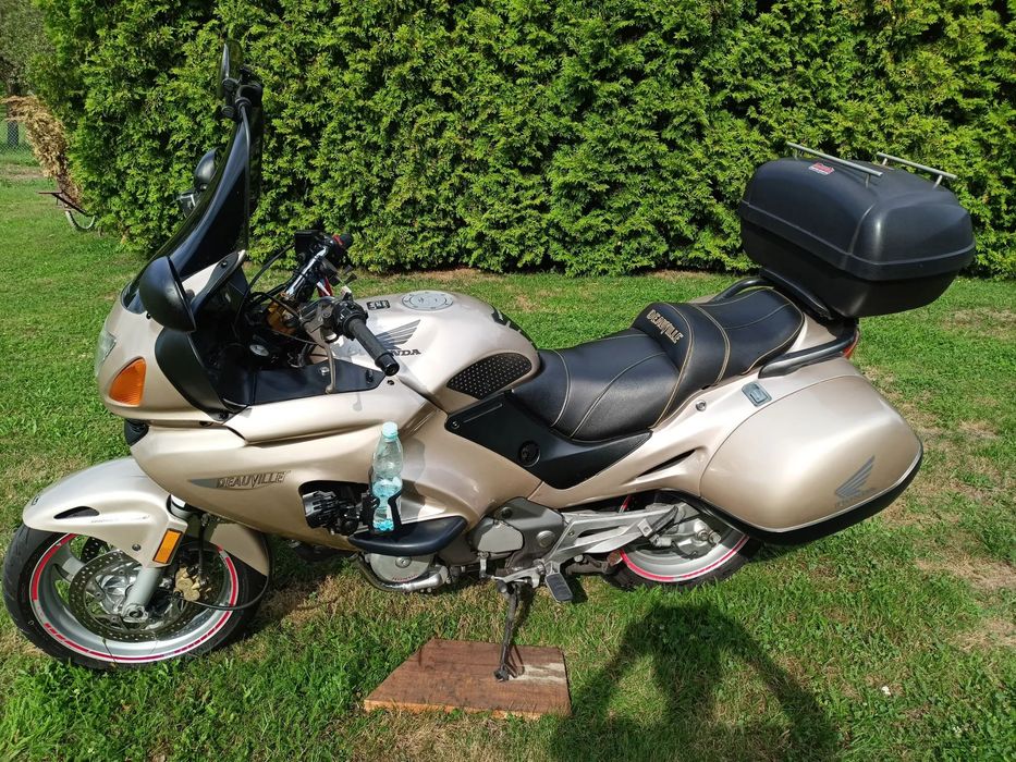 Honda Deauville