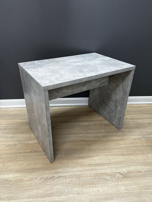 Стіл / манікюрний / будуарний / косметичний / письмовий / парта