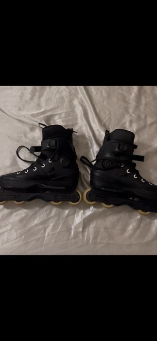 Patins  USD Aeon Agressivo Tamanho 41/42 (Como Novos)