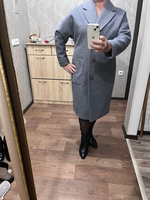 Продаю пальто осінь- весна. Розм 50. В гарному стані з поясом.