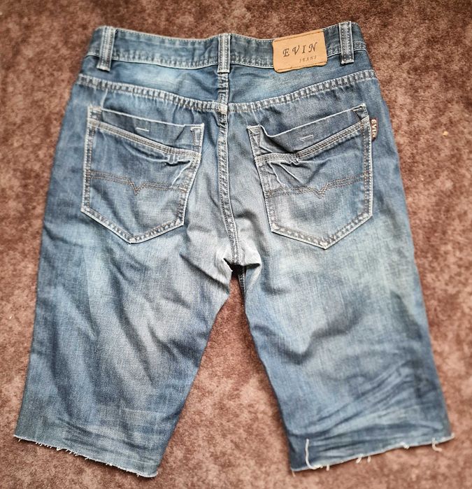 Spodnie jeansowe damskie, krótkie szorty EVIN, rozmiar L